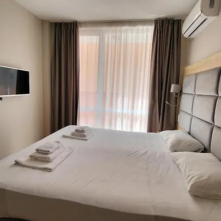 Апартамент Marina Bay Apartmant Поморие