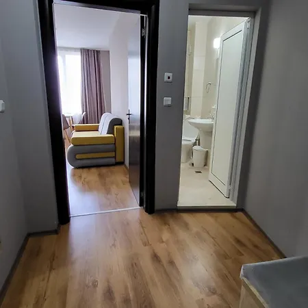 아파트 Marina Bay Apartmant 포마리